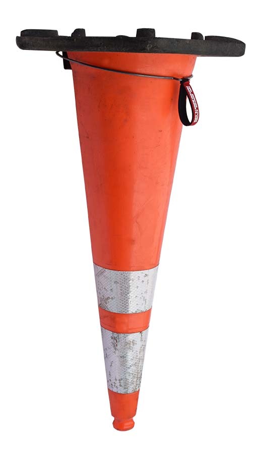 Easy to use wall mounted bucket storage - BKM - Image 3